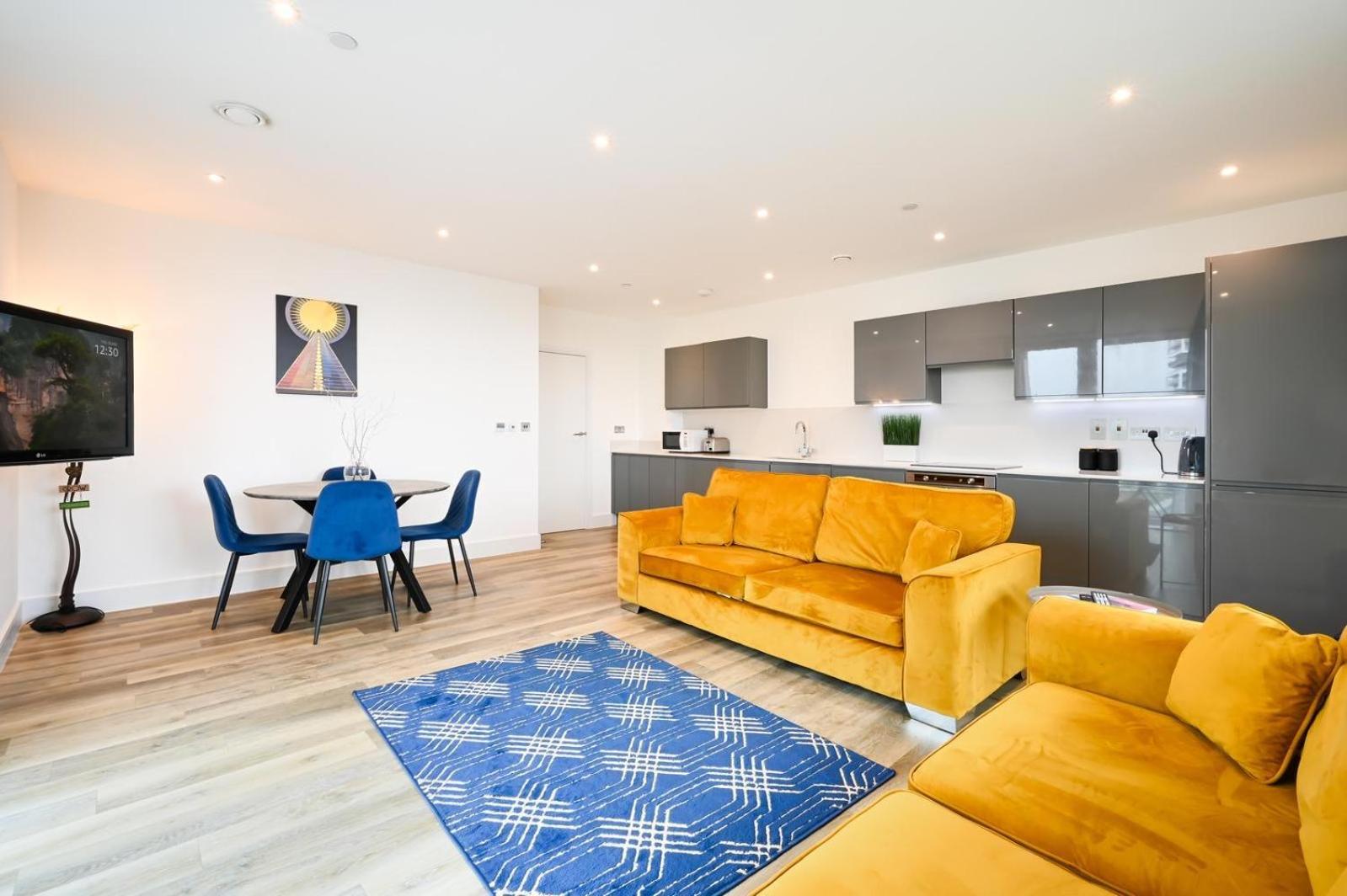 Central Luxury 2 Bed Apartment لندن المظهر الخارجي الصورة